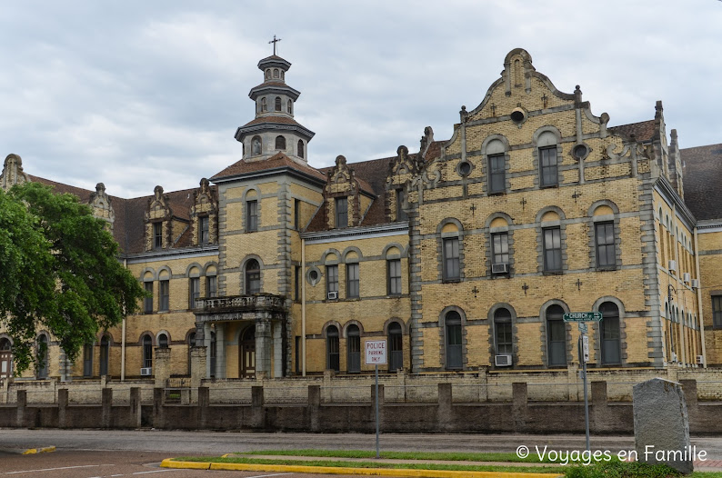 Victoria Historic houses