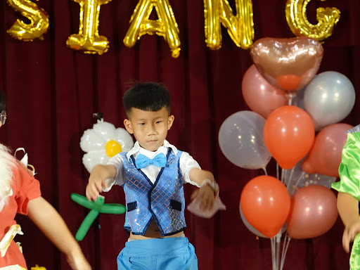 5881