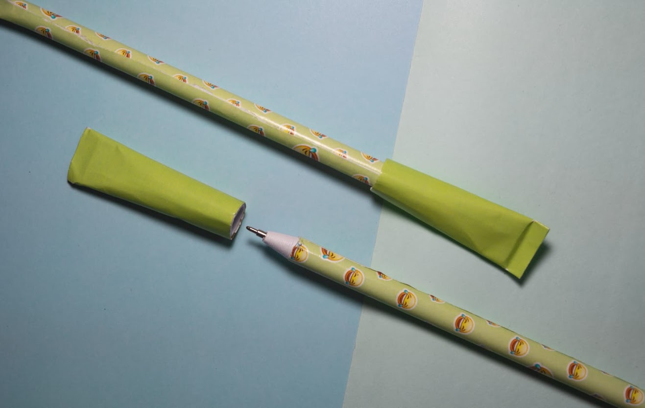 Beautiful Paper Wrap Pen (Set of 1)