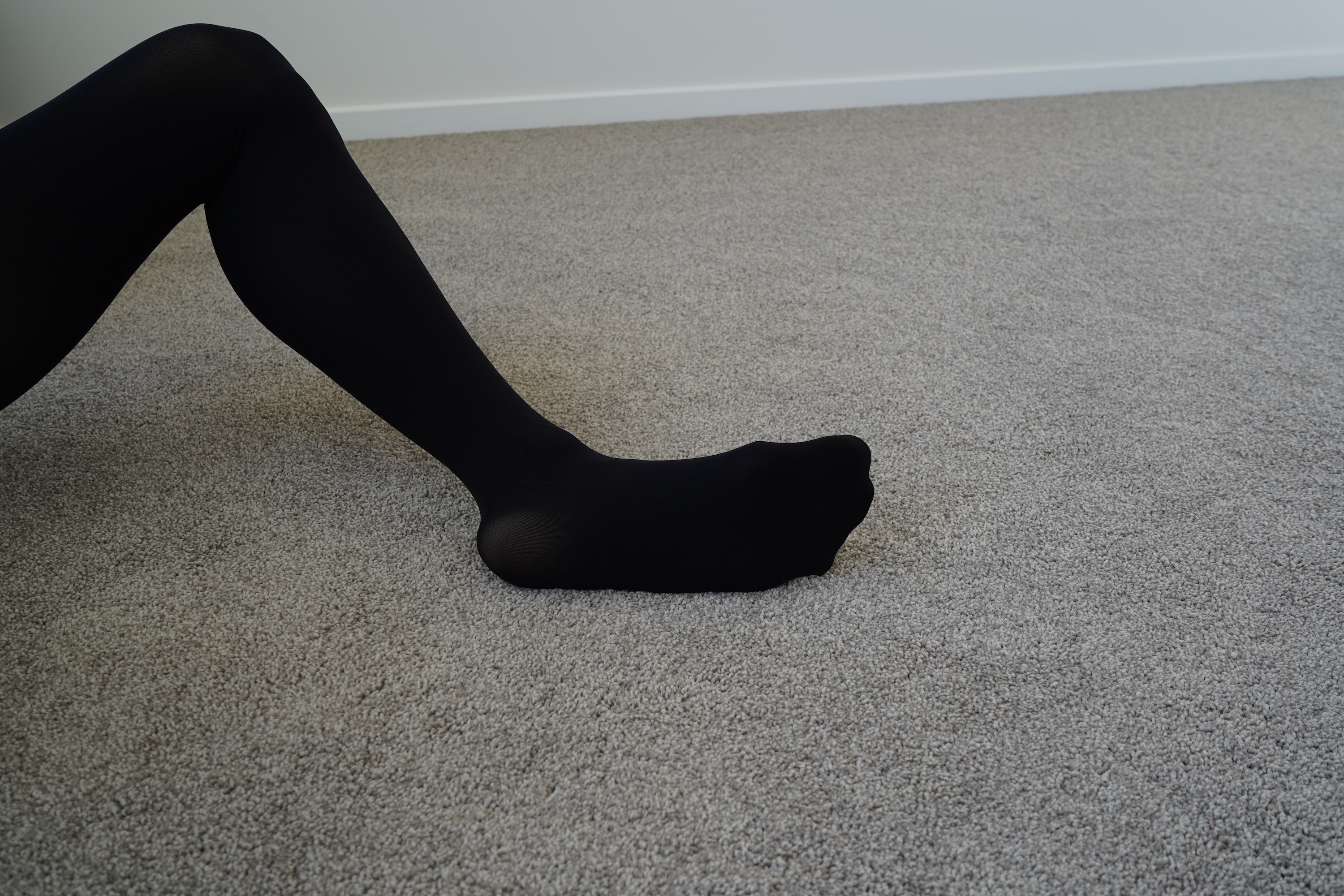 Threads  Opaque Contour 60 Denier Tights