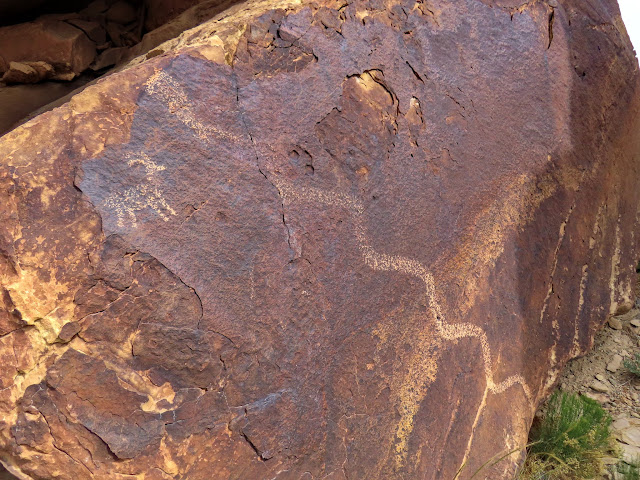 Bighorn sheep and large snake petroglyphs