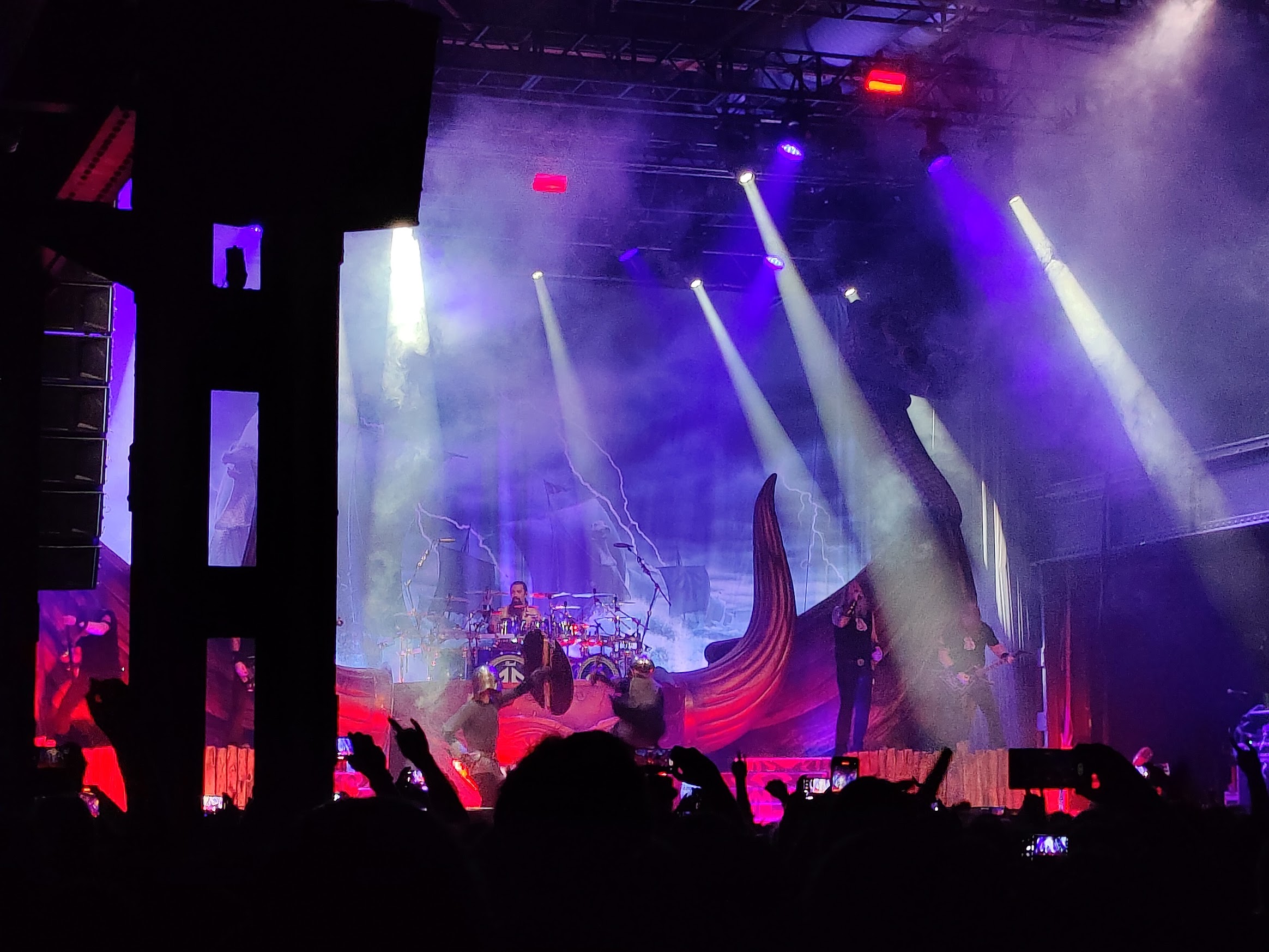 Amon Amarth 16