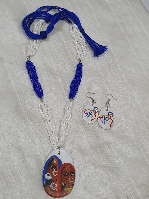 Handpainted Fevicryl Mouldit Clay Jewellery with Earrings (Adjustable Dori)