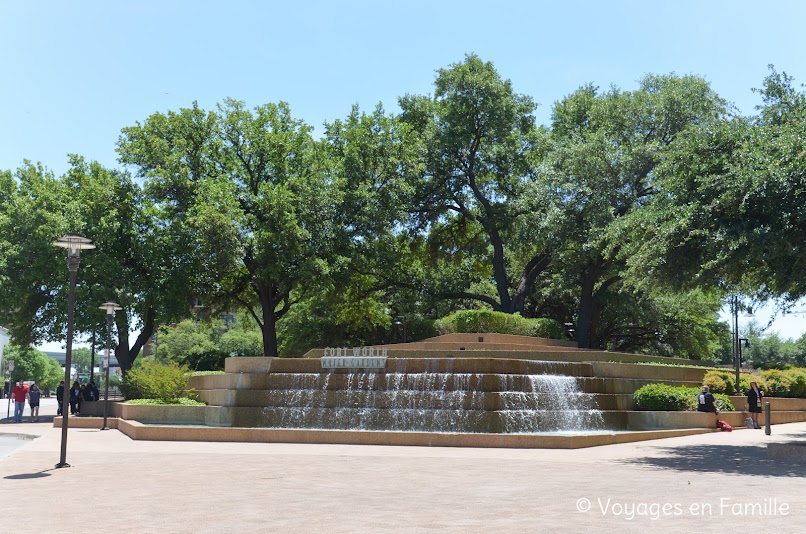 Fort Worth Water Gardens