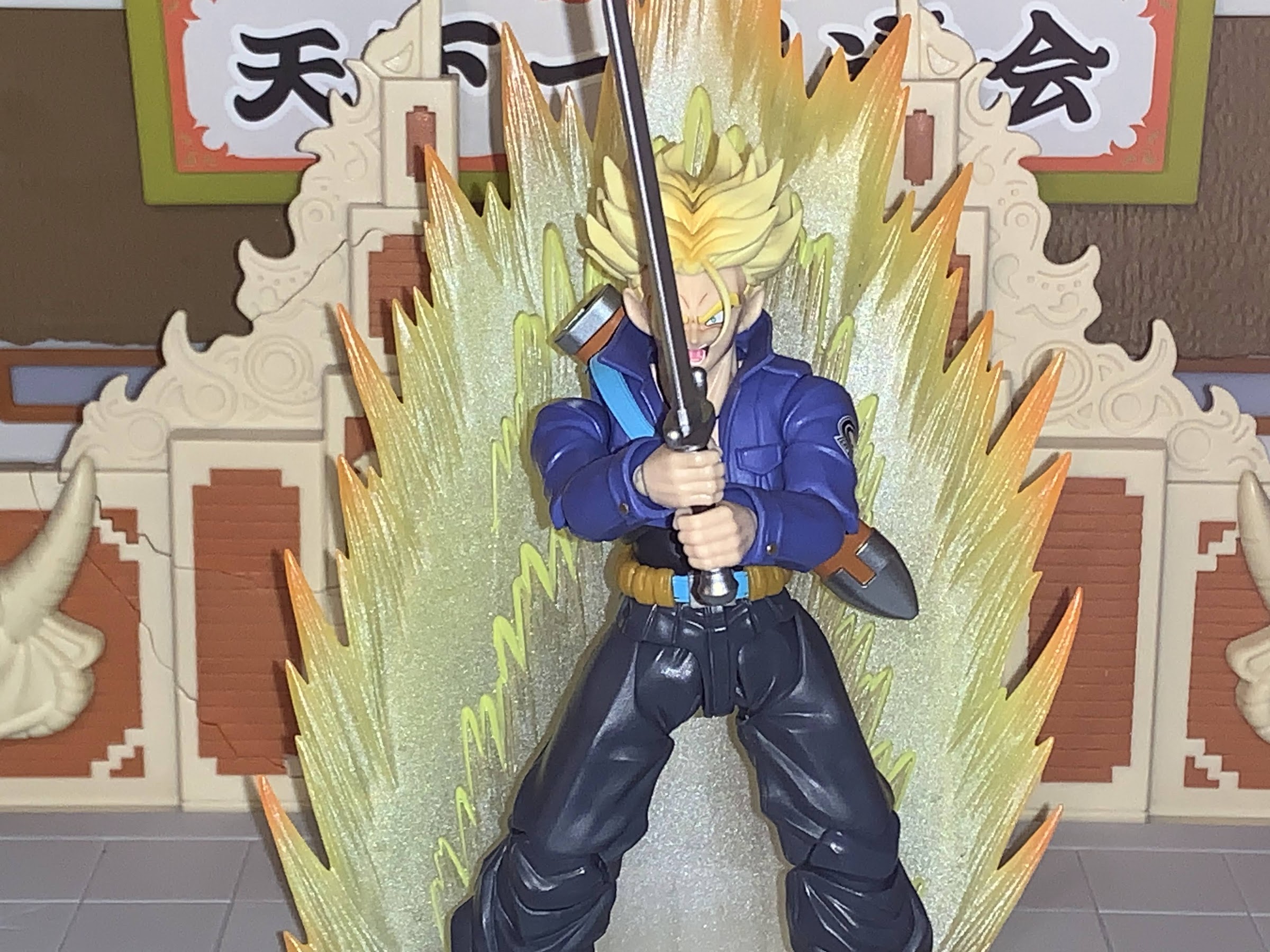 Dragon Ball Z Figure Future Trunks Saiyan Armor Anime Figure