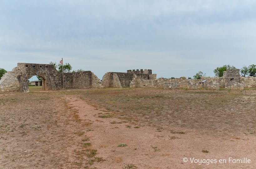 Menard : Presidio de San Saba