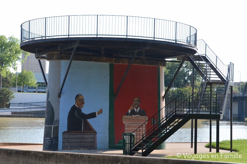 Waco MLK Lookout