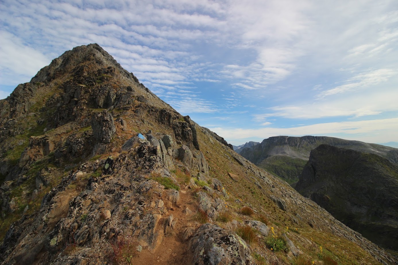 По волнам памяти (Nordkapp, острова Senja, Vesteralen и Lofoten в августе 2023)