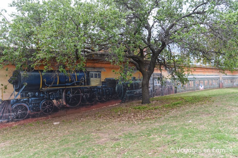 OKC - Bricktown - Train Mural