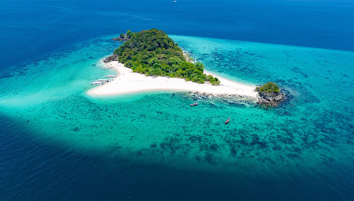 Snorkel and beach time at Khai Island