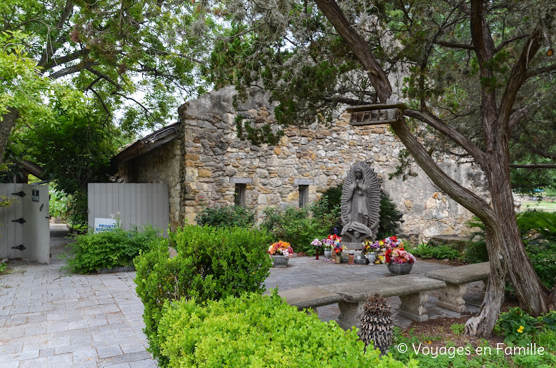 San Antonio : Mission San Juan Capistrano