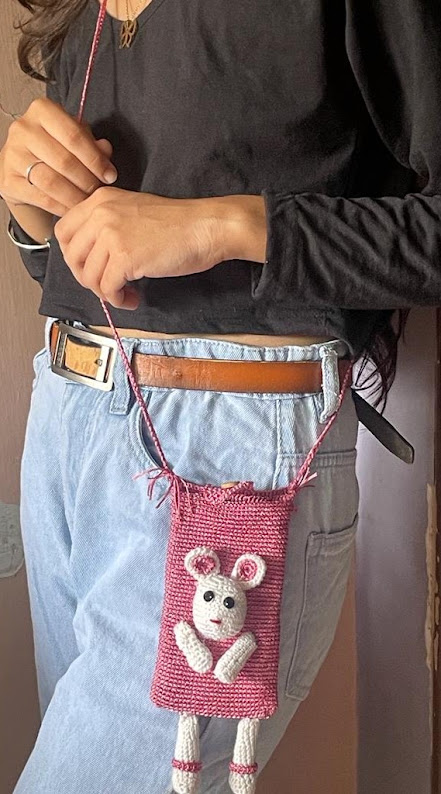 Handmade Crochet Mobile Pouch