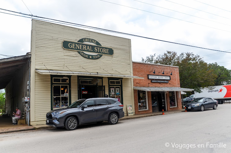 Gruene General Store