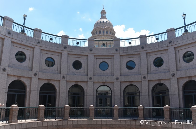 Austin - Capitole, Extension