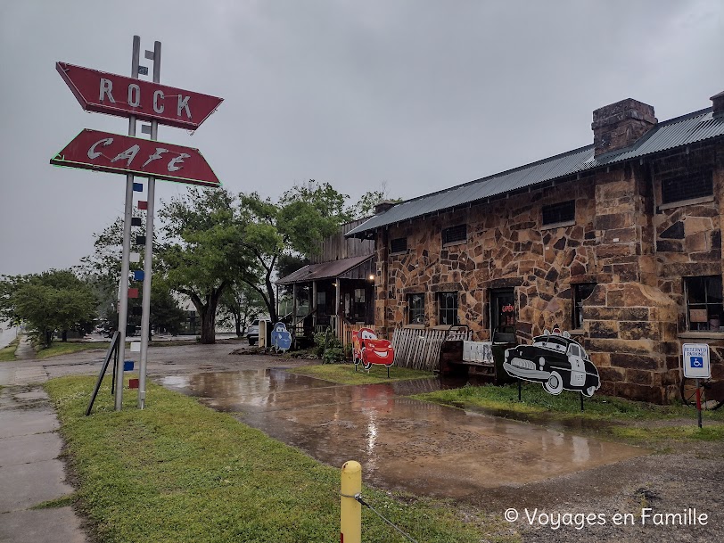 Route 66 - Stroud Rock Café