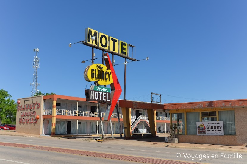 Route 66 - Clinton Glancy Motel