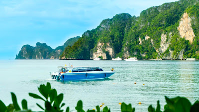 Travel from Koh Phi Phi to Krabi by speed boat