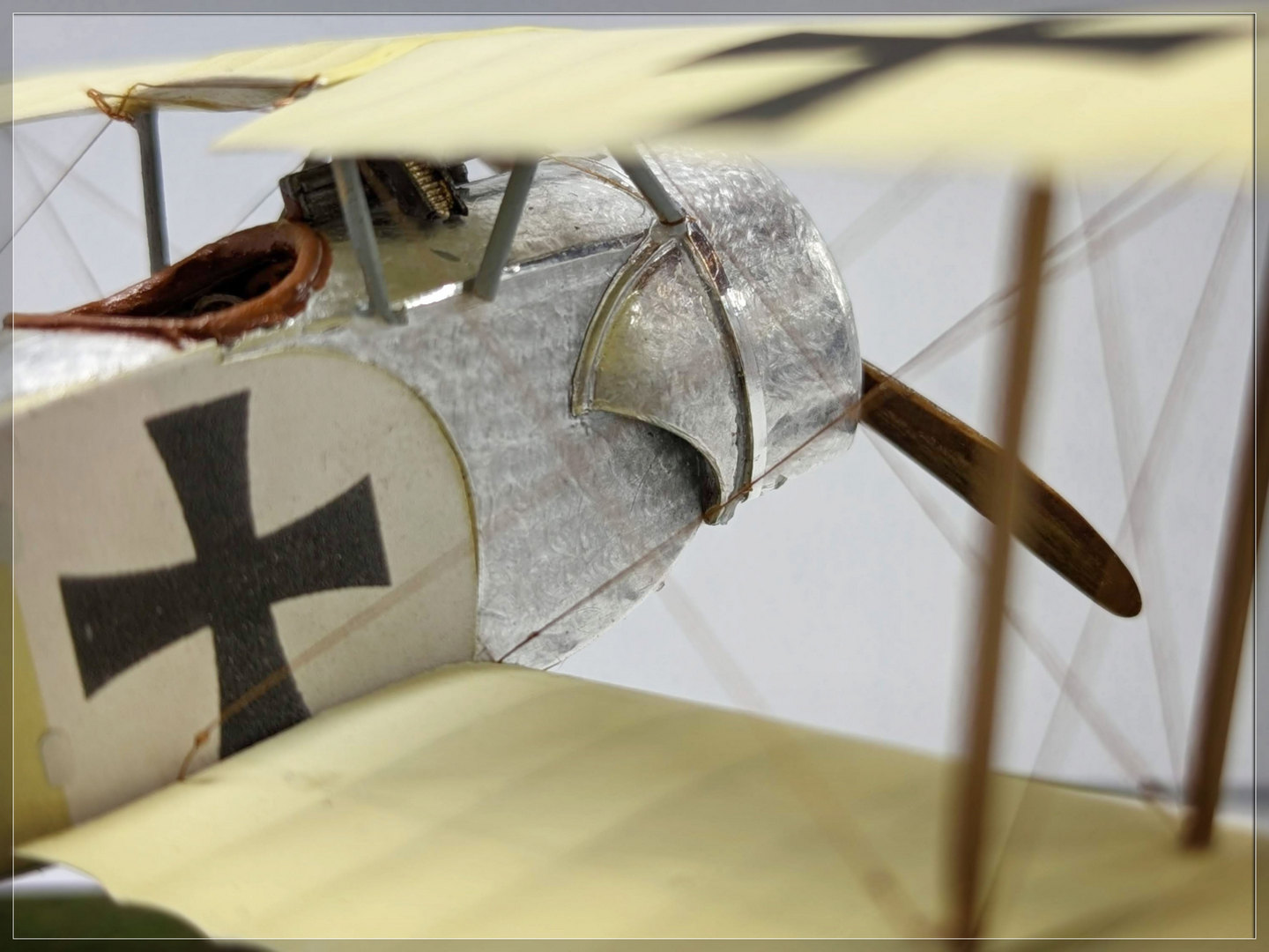 [Special Hobby] Fokker B.II  1/48 (fbii) AJFCJaUBT-rltNHVaSe64EJ-Wq5gCpK0msP-GV9-qUSY85ZVqRGzA7kNFyf8LvK2dOSt3X8pZVuz_3wNyRo8X1yE8dRVtGmANJLFMMFld_AVHAWFEBqa-06Dtvg6vcbR1BDtYWh2uLmIiJC-HLL14LjqdNJx=w1440-h1080-s-no?authuser=3