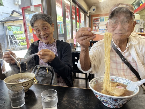 米沢ラーメンは スープも麺もあっさり