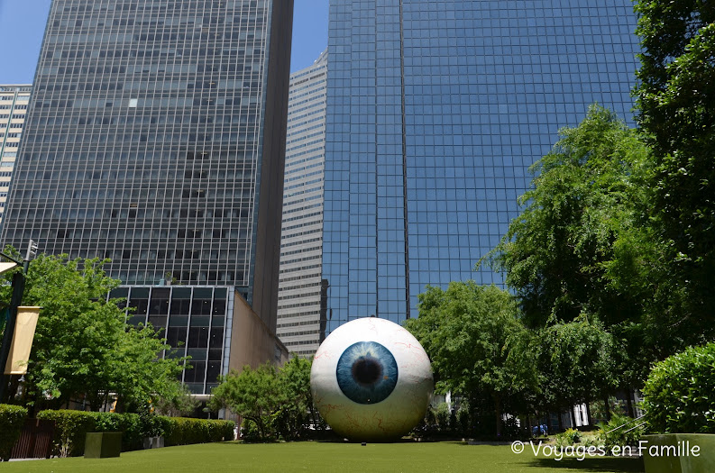 Dallas - The Eye