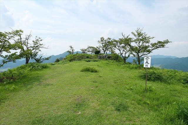 黒井城跡