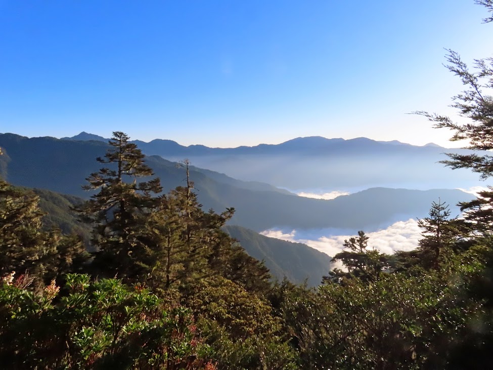 2023_八通關越道路 之 大水窟山屋~塔達芬營地