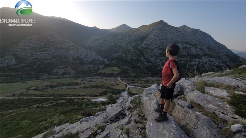 ESPIGÜETE ARISTA ESTE con NIÑOS Montaña Palentina