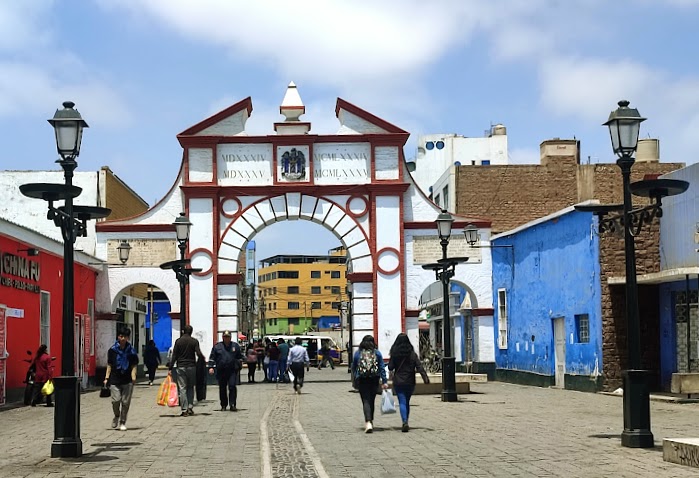 Trujillo - La ciudad de la eterna primavera. - Mi viaje a Perú: Un abanico de Civilizaciones, Historia y Naturaleza (20)