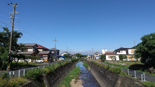 今日はいい天気でしたね、暑いけど…