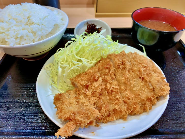 ロースかつ定食