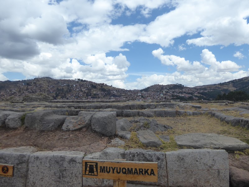 Valle Norte de Cusco:Tambomachay-Puca Pucara-Qenco-Sacsayhuaman-M.Cristo Blanco - Mi viaje a Perú: Un abanico de Civilizaciones, Historia y Naturaleza (16)