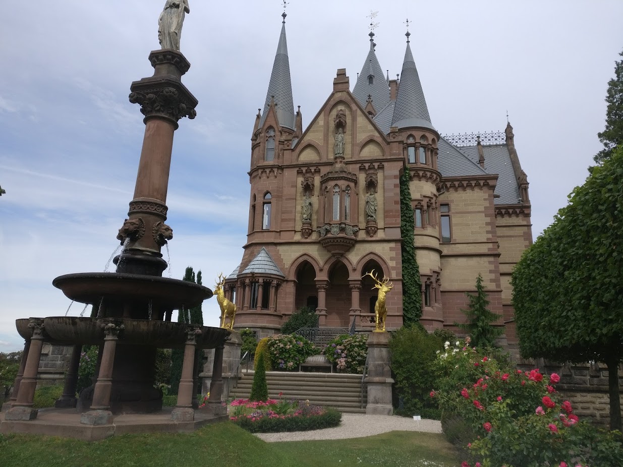 The Drachenfels castle from the garden