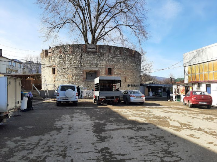 Одинокая мадам в Чечне на женский праздник