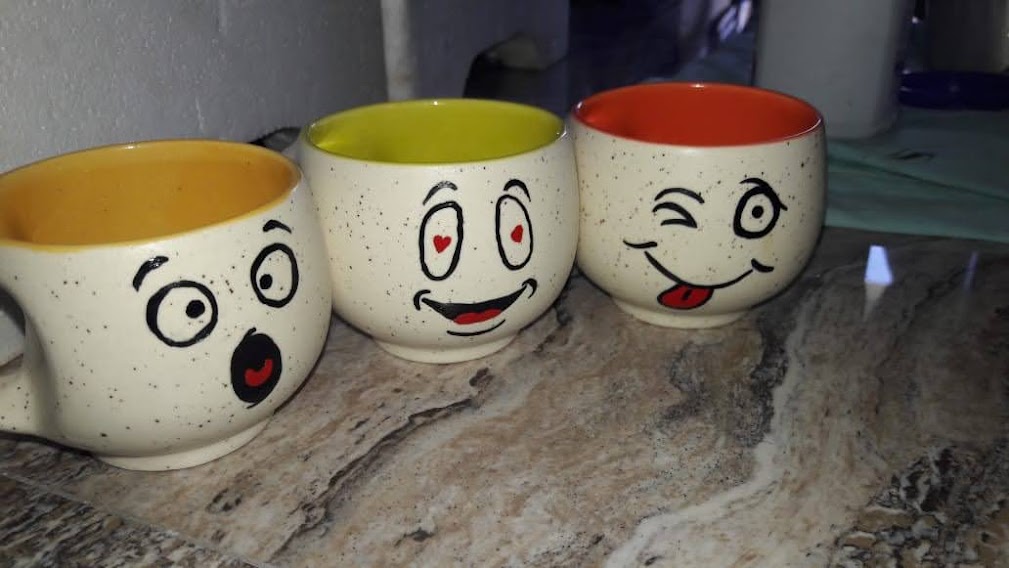 Handpainted Tea Cup Set for Kitchen Use