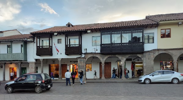 Mi viaje a Perú: Un abanico de Civilizaciones, Historia y Naturaleza - Blogs de Peru - Cusco:Plaza de Armas (7)