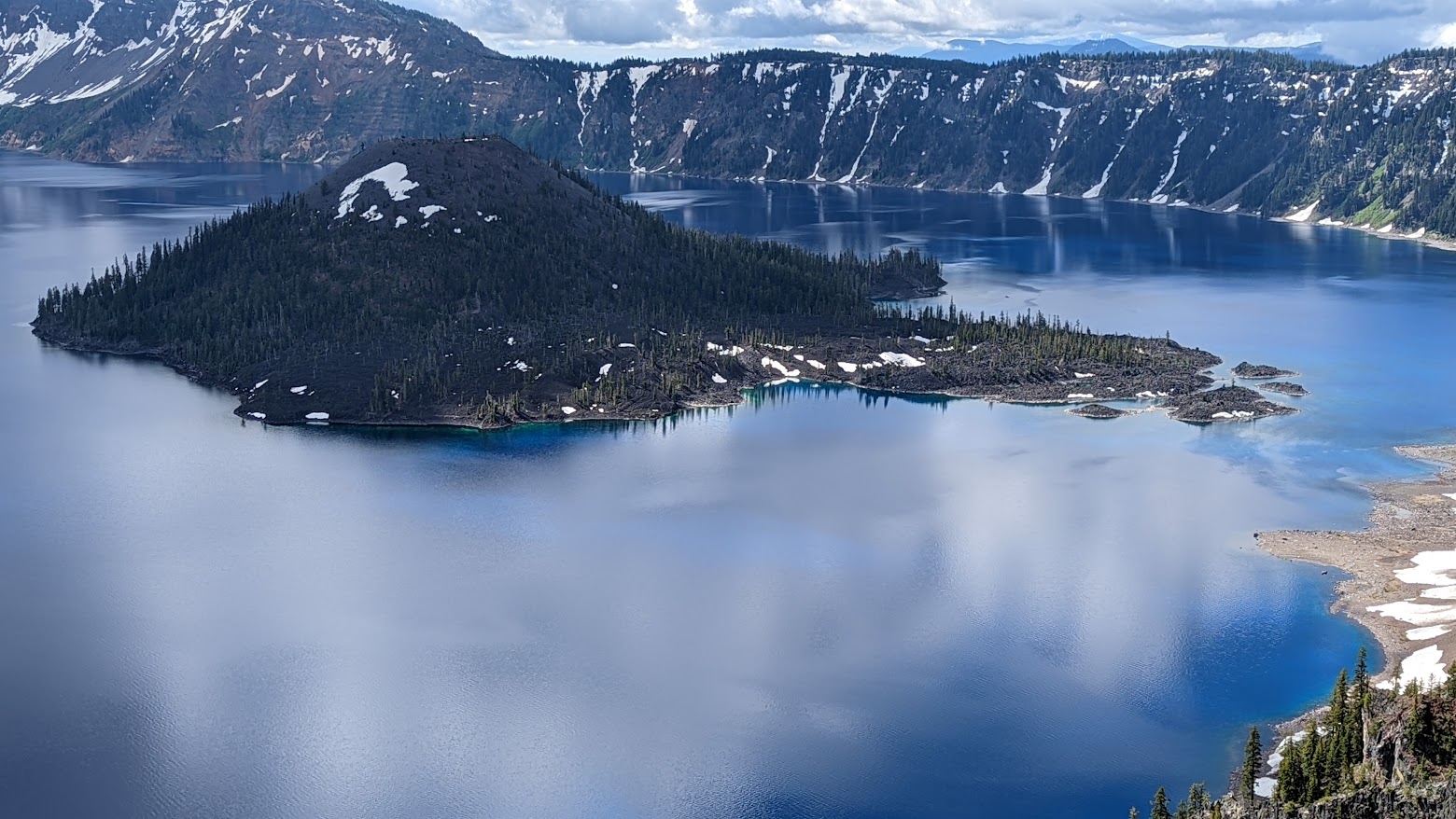 Crater Lake National Park, Devil's Backbone viewpoint