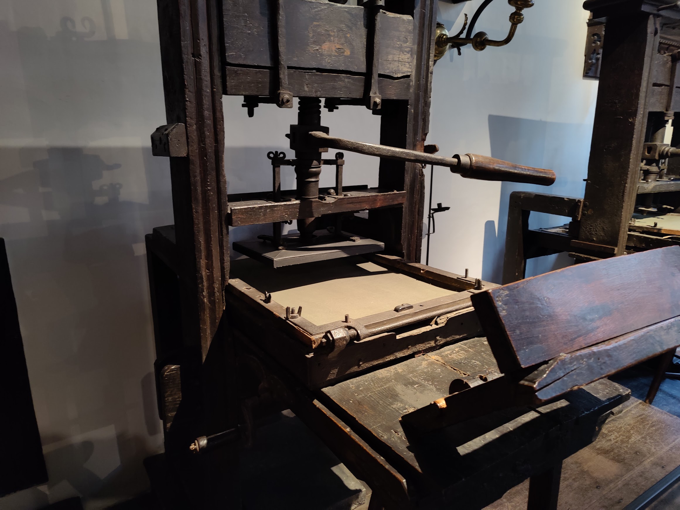 Printing press