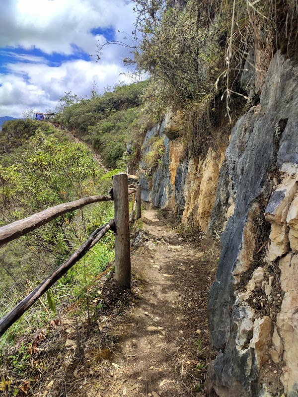 Mauseoleos de Revash y Museo Leymebamba - Mi viaje a Perú: Un abanico de Civilizaciones, Historia y Naturaleza (5)