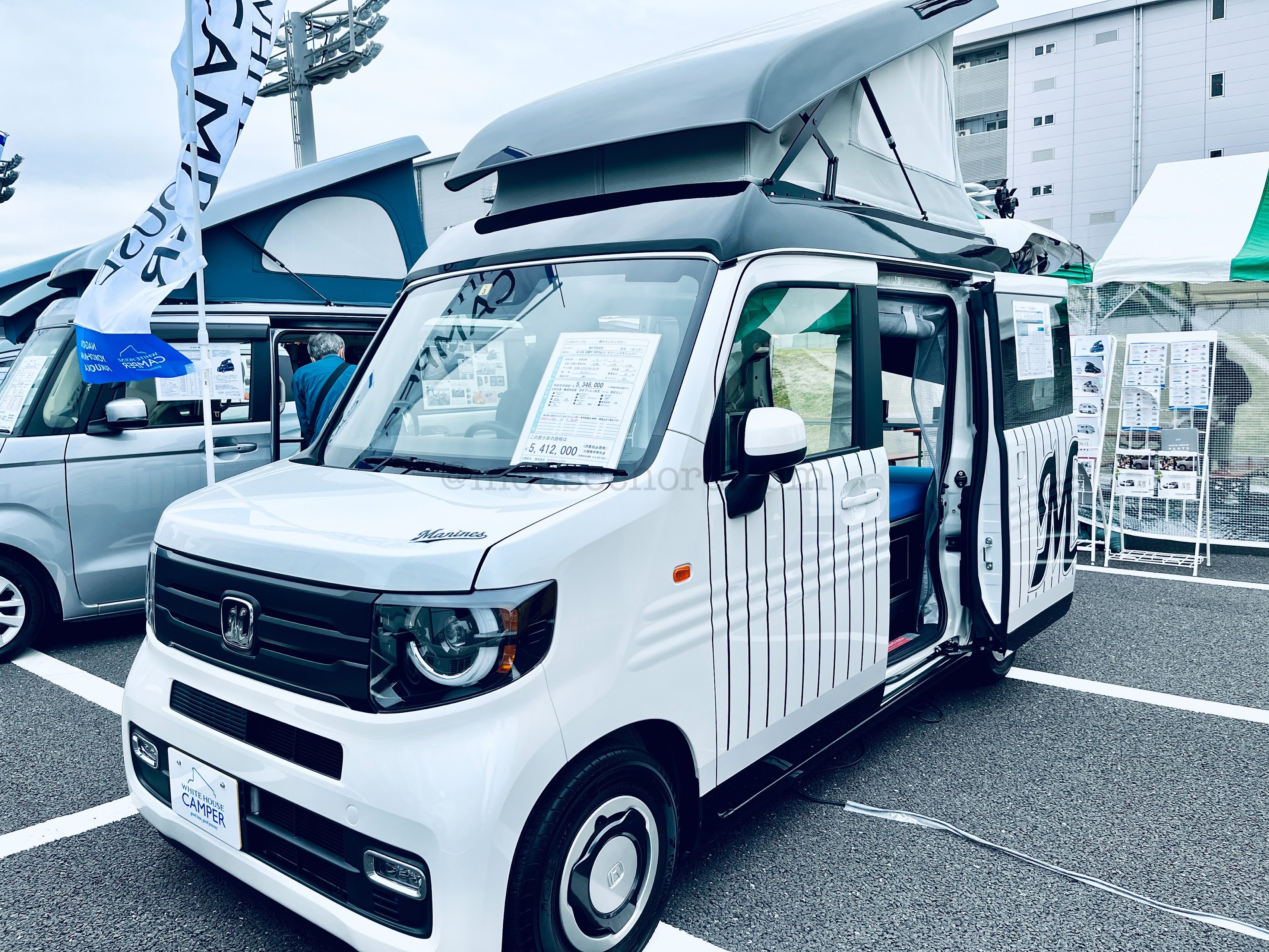 週末に神奈川キャンピングカーフェアへ