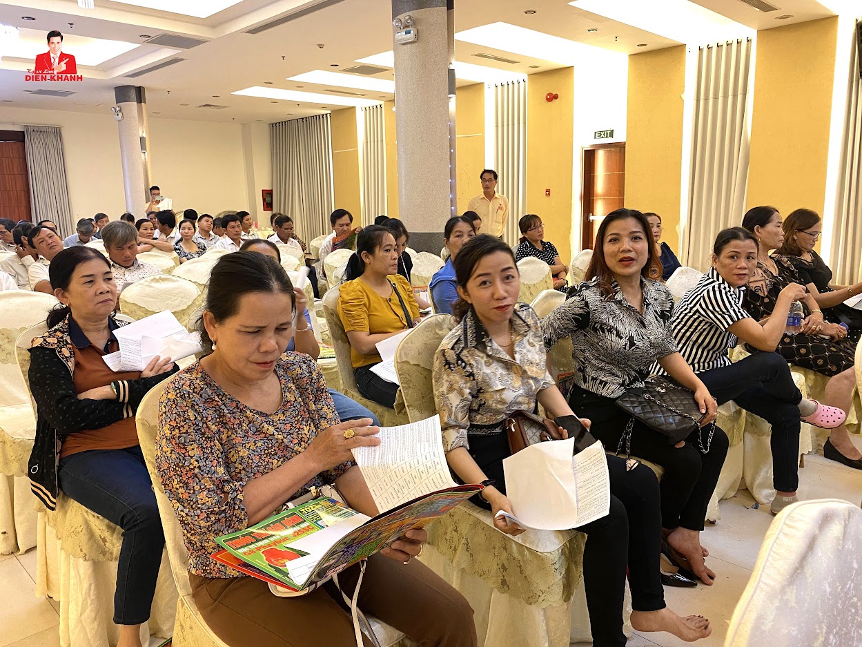 HỘI NGHỊ KHÁCH HÀNG CÁC TỈNH MIỀN TRUNG