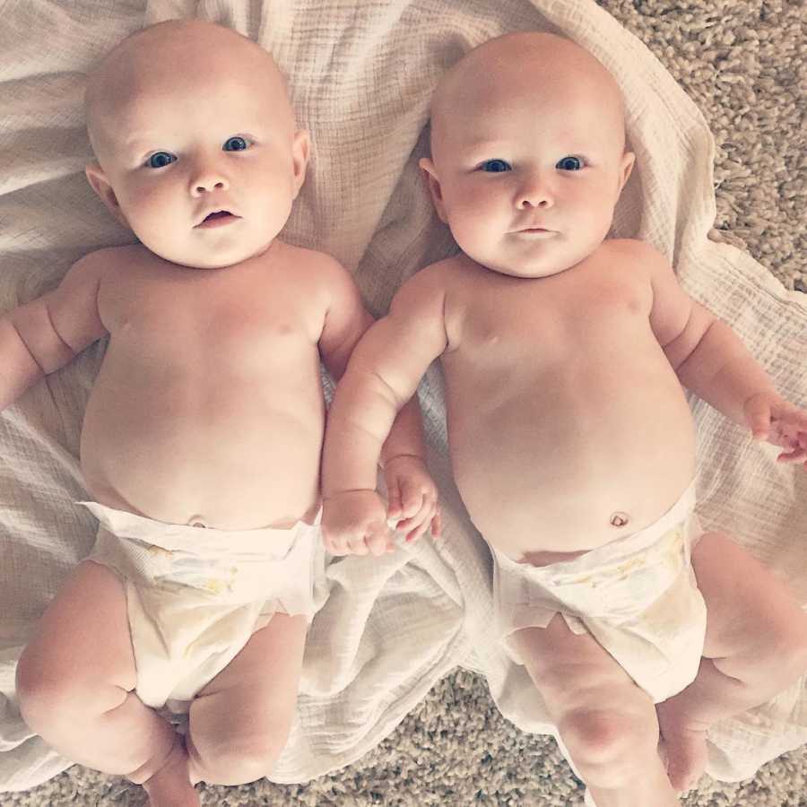 Mom Births Identical Twins