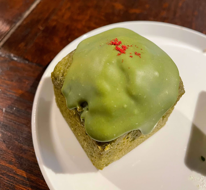 上から見た抹茶パウンドケーキ