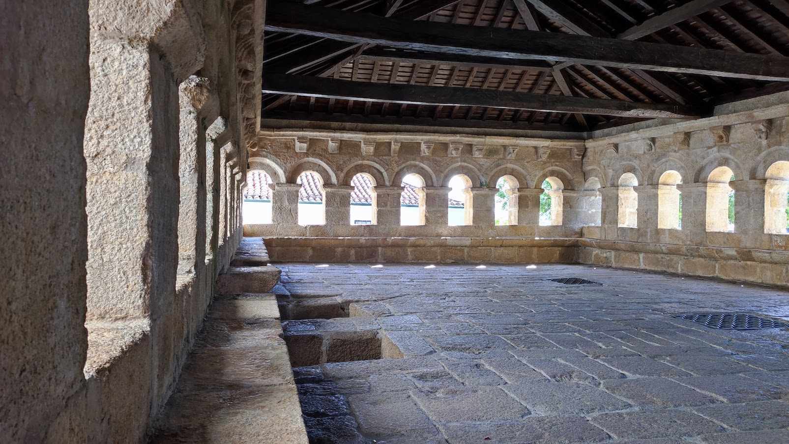 Domus Municipalis Bragança