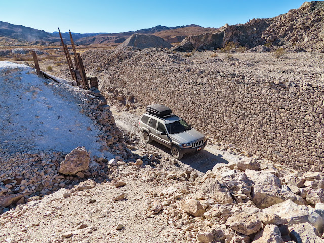 Borax mine near Basin