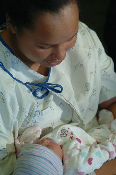 12 Craziest Places Moms Have Given Birth