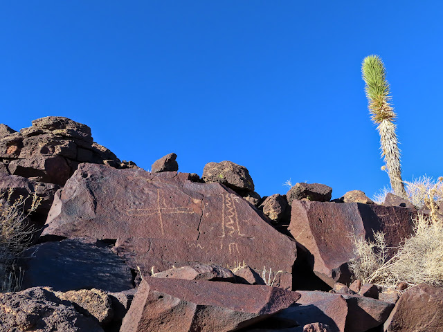 Cow Cove petroglyphs