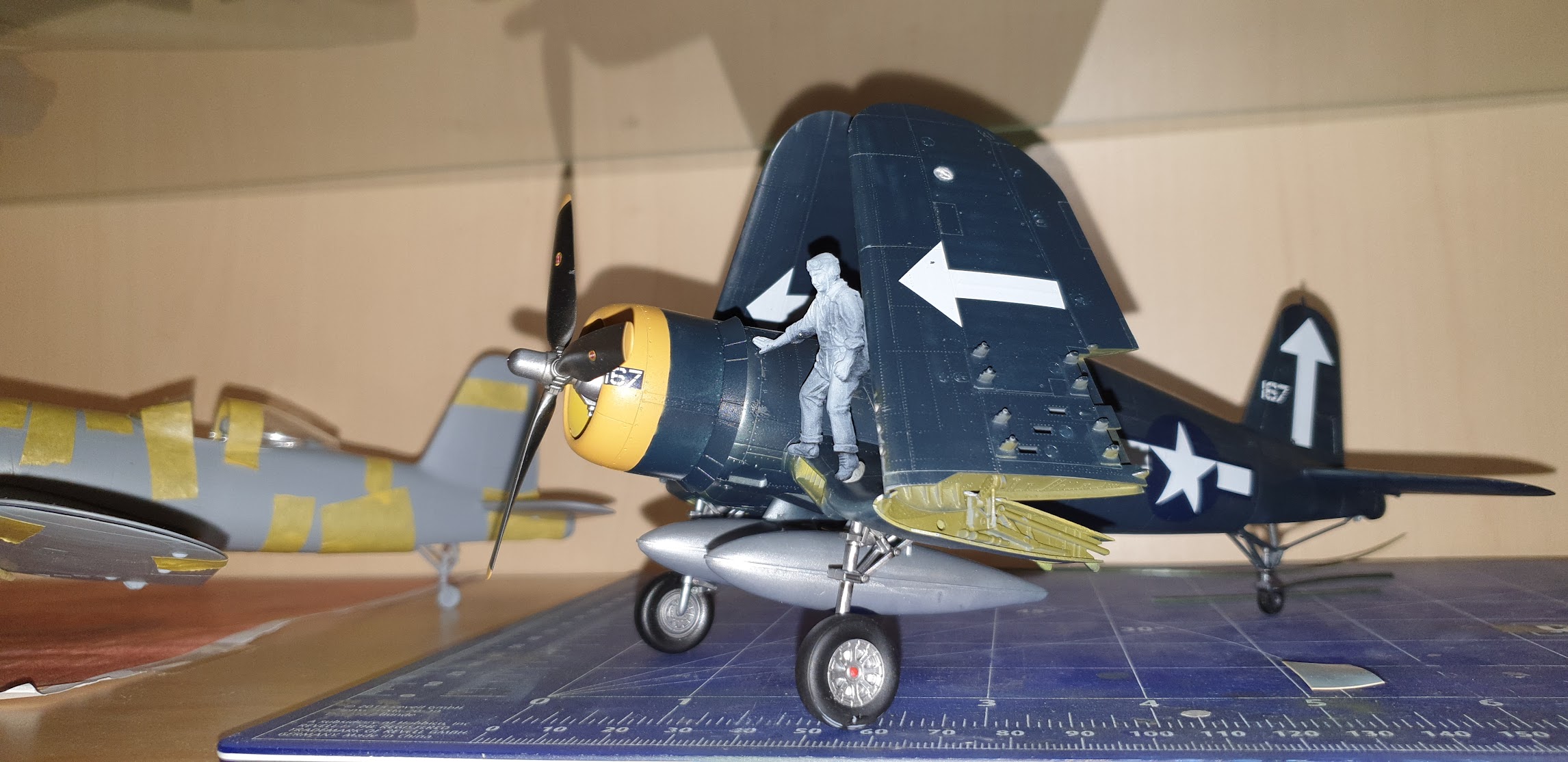 F4U-1D Corsair 1:48 Tamiya - Sida 3 AL9nZEVVRL7JsPWTLSPIPe4XB1WPw5WNR8PDK0c_0Ops_-Q2vt0vuixl-aYVjsqHGzcpMyhM8unLi9haS1Z8cLtRqmZ9wRdTpZ3CUhh6MgRC9BDHKlZuaowAxeG6ZYvuiXfRntyc24tgaSGPXMXhf2LNQRj8=w2292-h1114-no?authuser=0