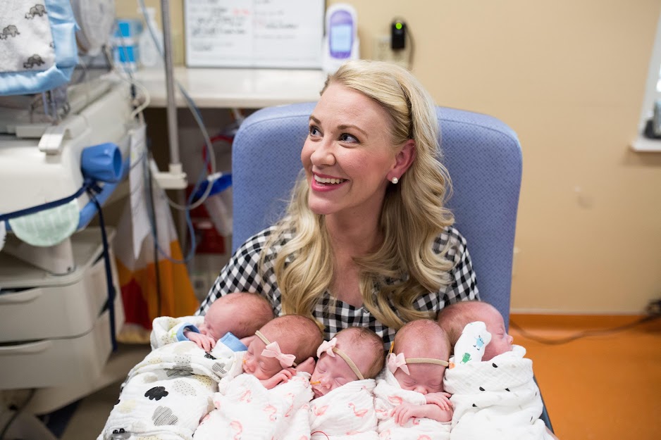 Mom Delivers Quintuplets in 60 Seconds