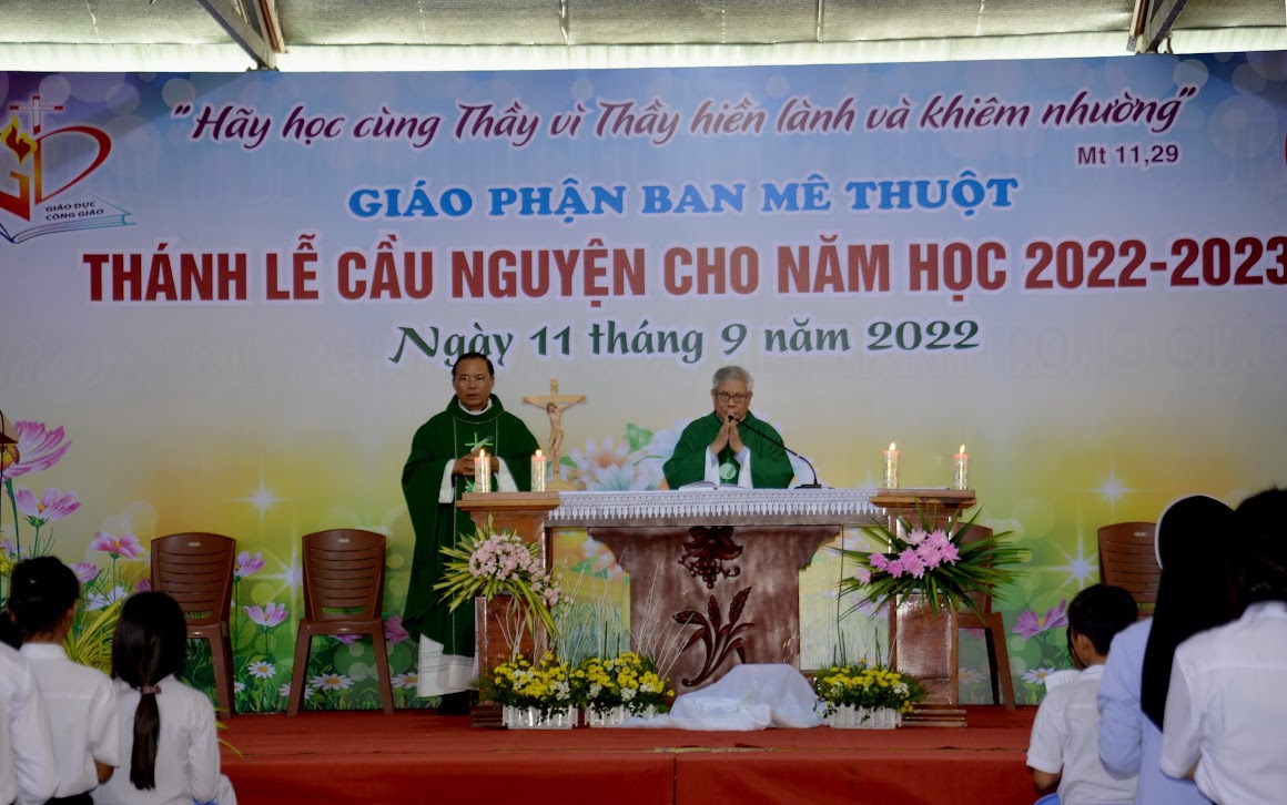 Thánh lễ cầu nguyện cho Năm học mới