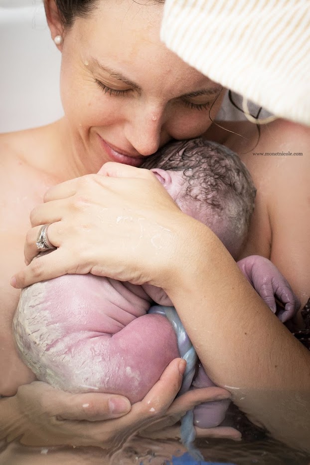 24 Memorable Photos That Show The Beautiful Realities Of Giving Birth